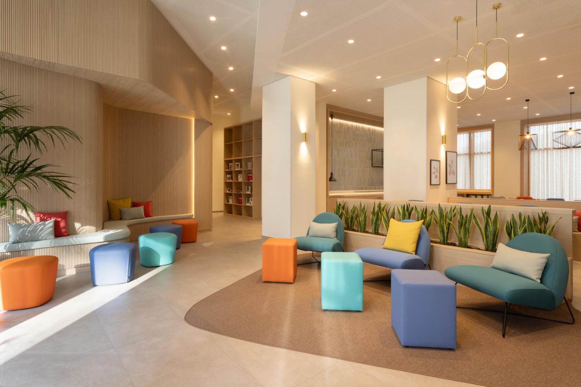 Staybridge Suites & Apartments Malaga By Ihg Exterior photo